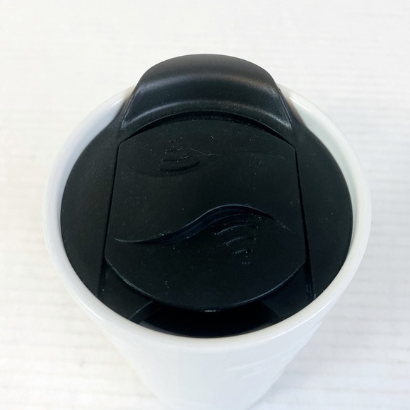 Dunkin Donuts White Embos Tall Ceramic Travel Mug W/Lid 16oz - Picture 3 of 5